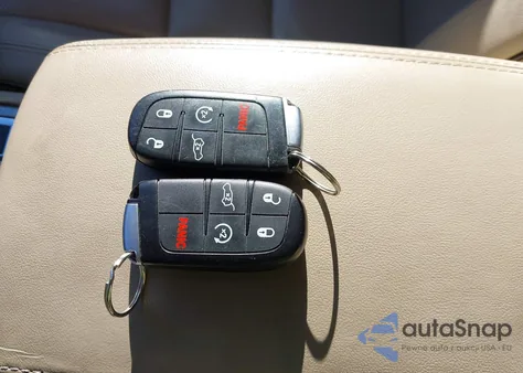 2020 Jeep Grand Cherokee Overland 4X4 from USA, damaged, VIN 1C4RJFCG3LC331903